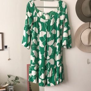 diane von Furstenberg silk dress !